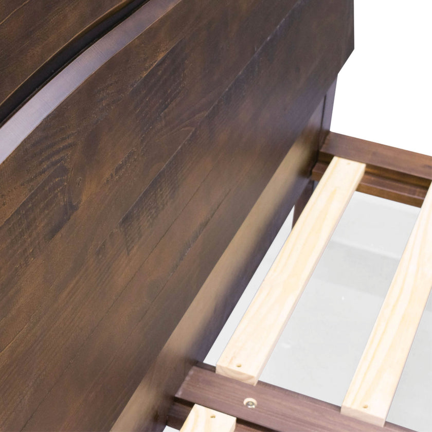 Woodland 4 piece platform bedroom set