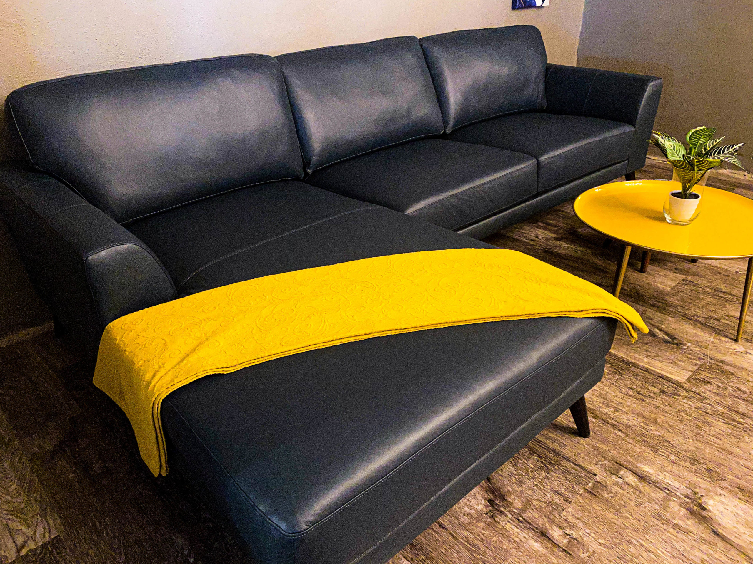 atlas leather reclining sofa